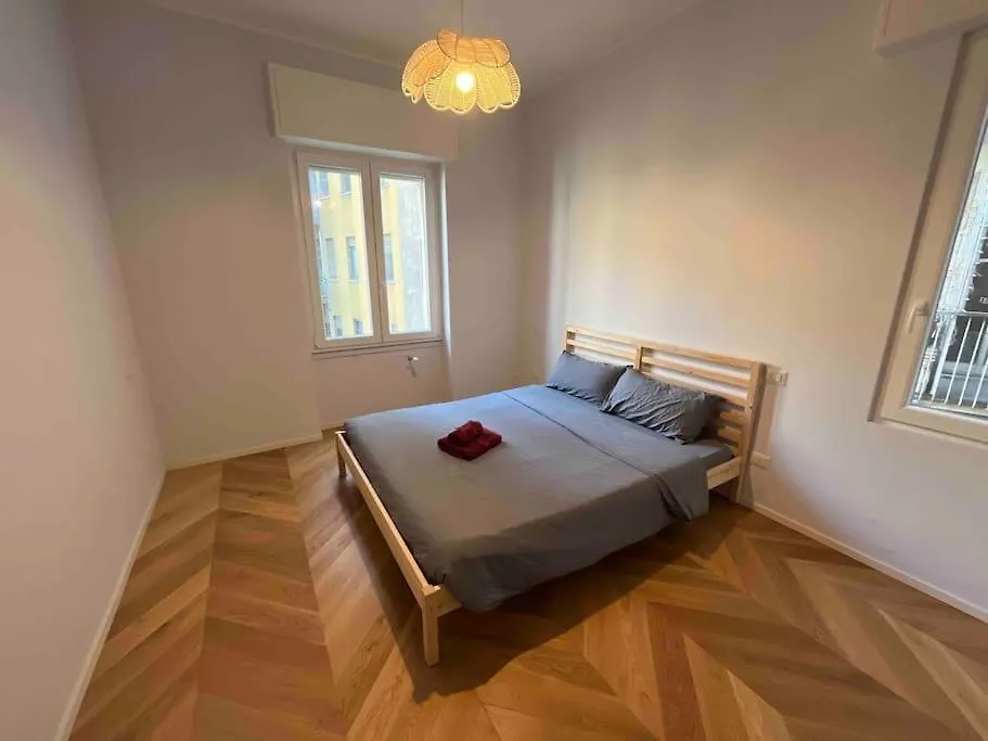 Skyline Three Rooms Apartment 米兰