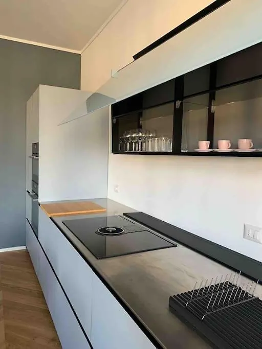 Skyline Three Rooms Apartment 米兰