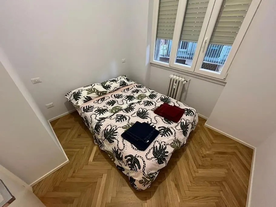 Skyline Three Rooms Apartment 米兰